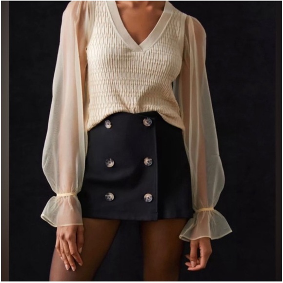 🛑 SOLD MAEVE Anthropologie L Cream Blouse Sheer Balloon Ruffle Trim Sleeves - Picture 3 of 12